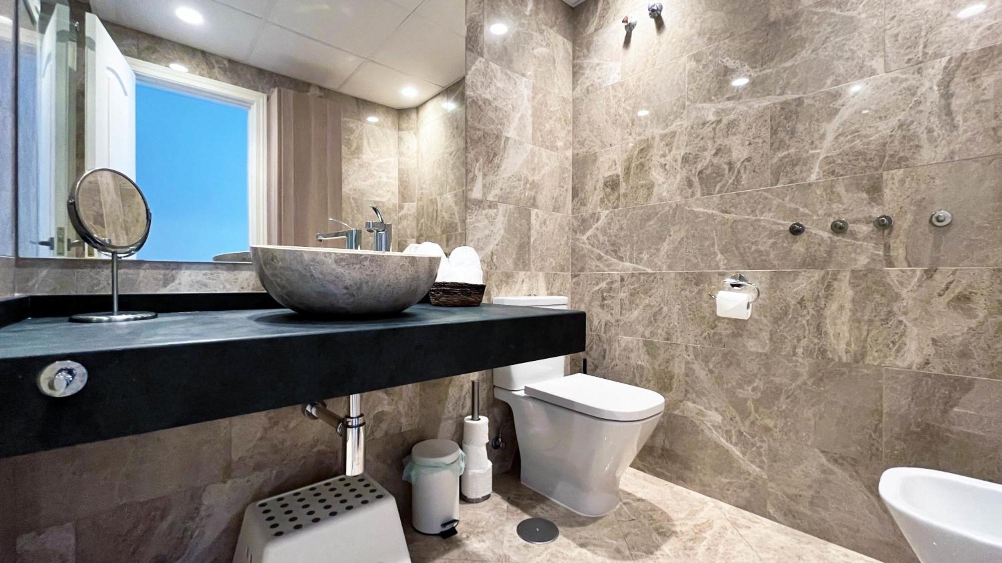 Mshome Oasis Premium En El Mar Lejlighed Benalmádena